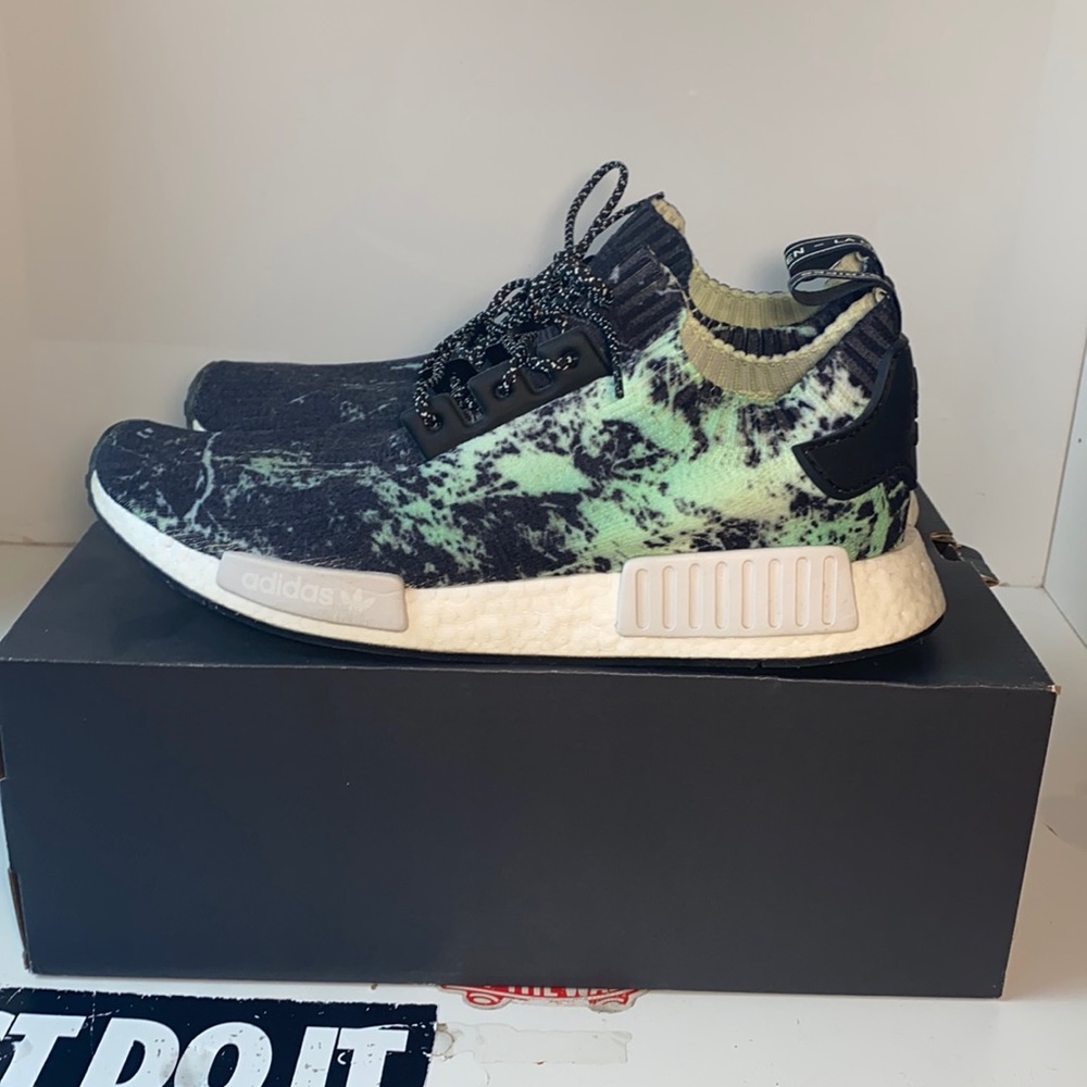 Adidas Nmd R1 Pk